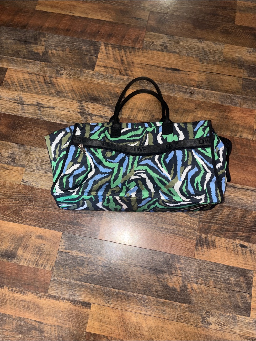 Diane Von Furstenberg DVF X Target‎ Zebra Green Weekender Overnight Travel Bag